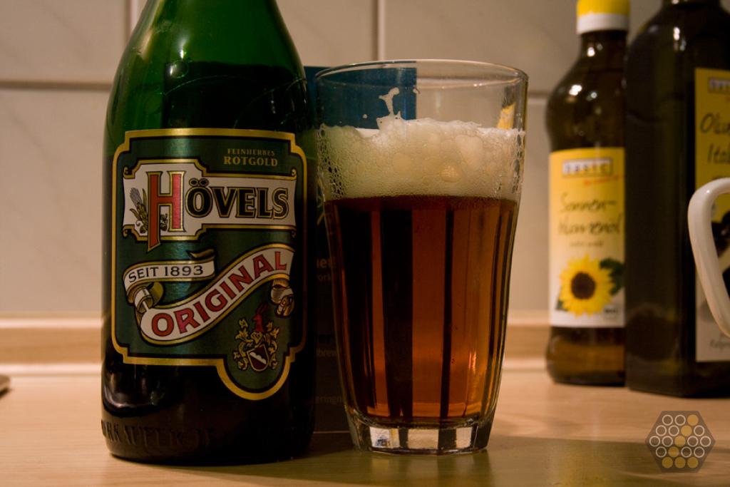 Between Kölsch and Alt isn't Dortmund - Hövels Original Between Kölsch and Alt isn't Dortmund - Hövels Original